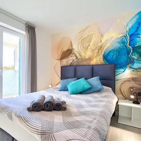 Vila Luxury Valentina With Zone And Outdoor Pool, Near The Sea