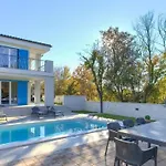 Villa Luxury Valentina With Zone And Outdoor Pool, Near The Sea Sveti Vid-Miholjice