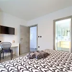 Luxury Valentina With Zone And Outdoor Pool, Near The Sea Sveti Vid-Miholjice