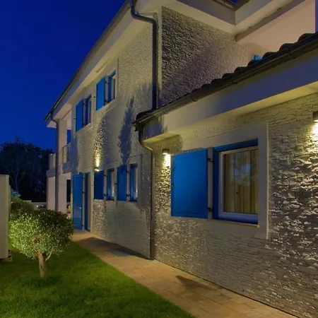 Luxury Valentina With Zone And Outdoor Pool, Near The Sea Villa *