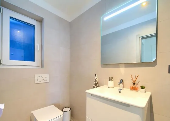 Luxury Valentina With Zone And Outdoor Pool, Near The Sea Sveti Vid-Miholjice