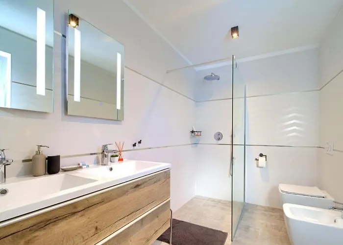 Luxury Valentina With Zone And Outdoor Pool, Near The Sea Villa Sveti Vid-Miholjice
