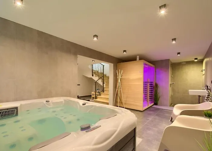 Luxury Valentina With Zone And Outdoor Pool, Near The Sea Villa Sveti Vid-Miholjice
