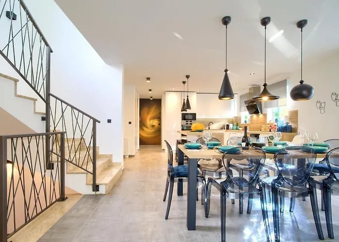Luxury Valentina With Zone And Outdoor Pool, Near The Sea Sveti Vid-Miholjice